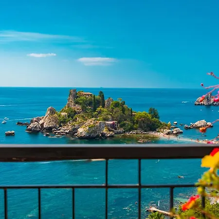 Cohen Smart House Taormina